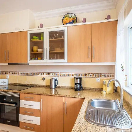 Villa In Algarve With Pool Near Beaches * Αλμπουφέιρα