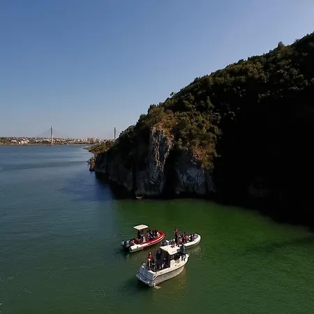 Villa In Algarve With Pool Near Beaches Βίλα *